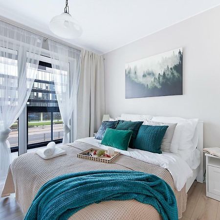 P&O Corporate Serviced Apartments Cybernetyki Warschau Buitenkant foto