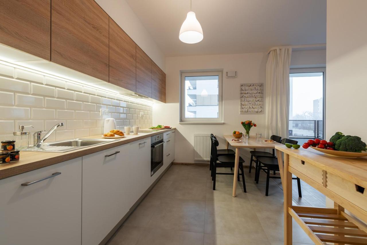 P&O Corporate Serviced Apartments Cybernetyki Warschau Buitenkant foto
